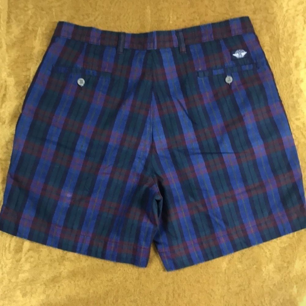 Dockers Classic Plaid Men's Shorts - Navy and Burgundy And Size Approximate 36